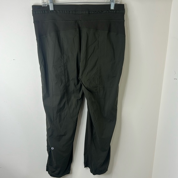 Lululemon Dance Studio Crop Pants *25" Dark Olive Green Size 10 - Picture 5 of 16